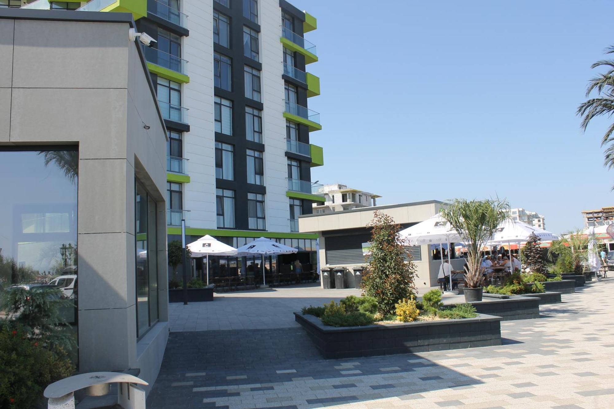 On Beach-Mamaia Residence Navodari Bagian luar foto