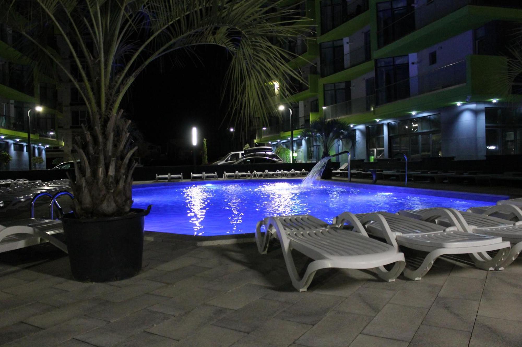 On Beach-Mamaia Residence Navodari Bagian luar foto