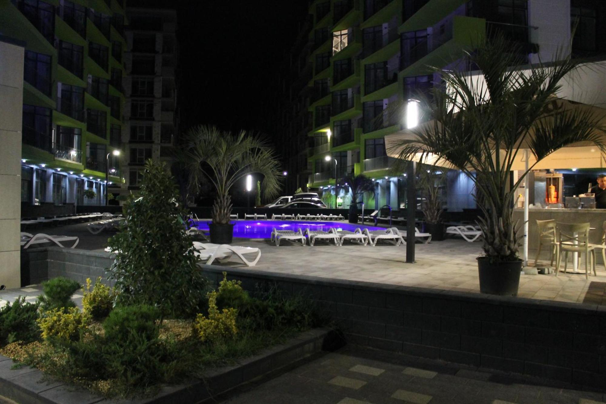 On Beach-Mamaia Residence Navodari Bagian luar foto