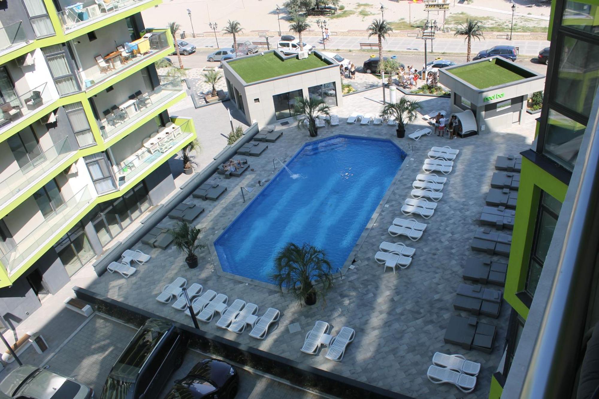 On Beach-Mamaia Residence Navodari Bagian luar foto