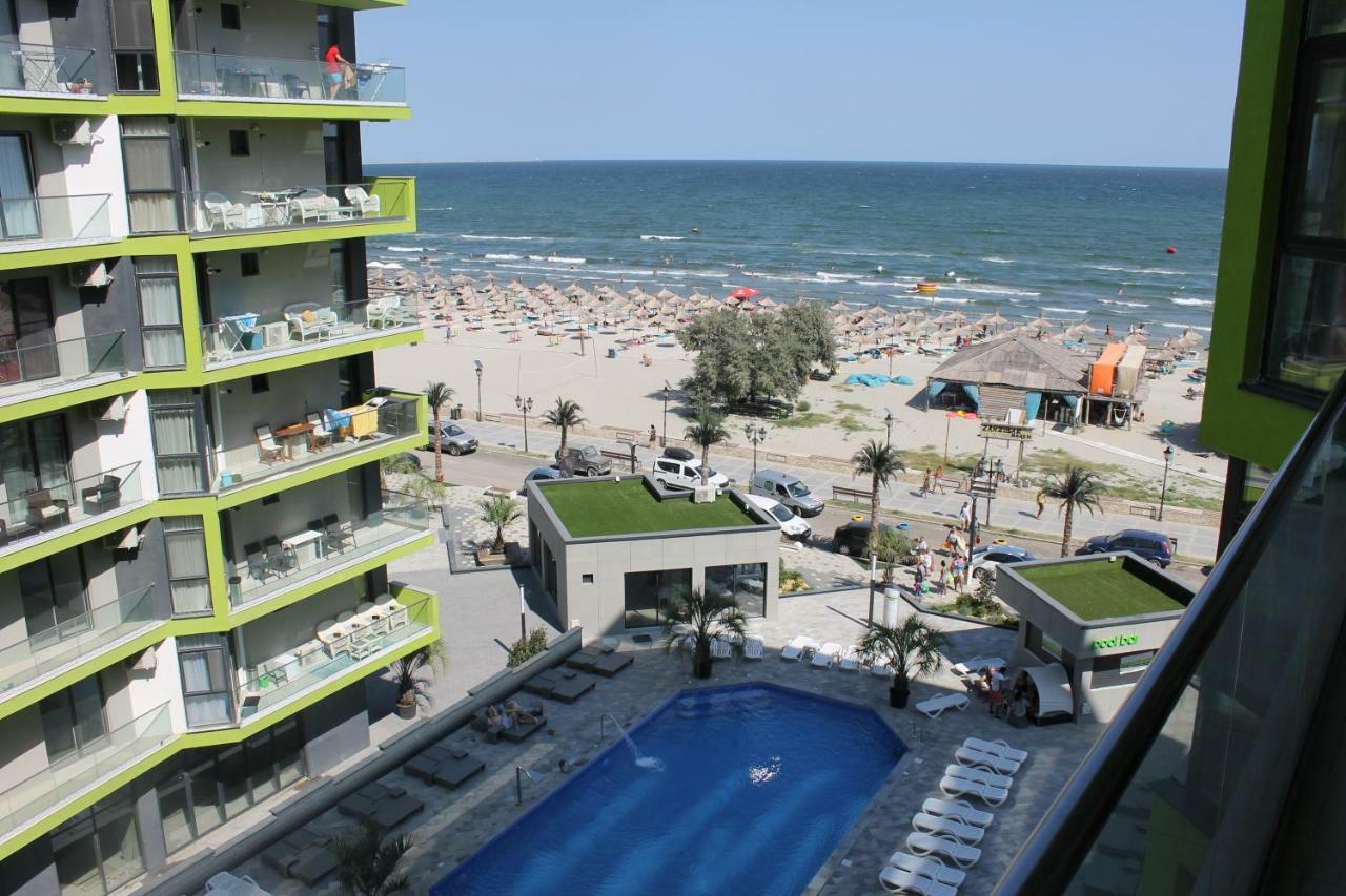 On Beach-Mamaia Residence Navodari Bagian luar foto
